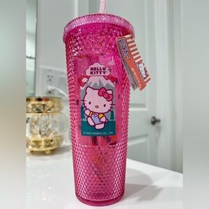 DIAMOND PINK HELLO KITTY TUMBLER💖✨